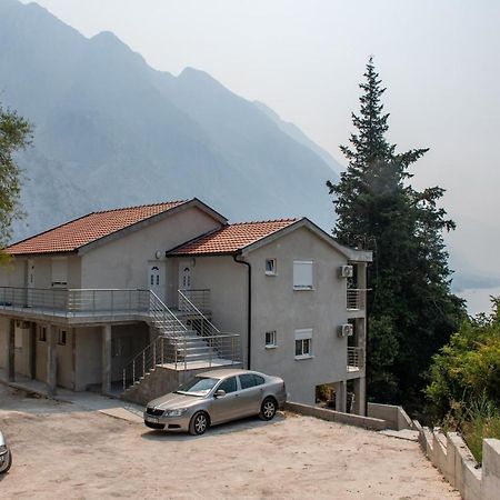 Bay Leaf Apartments Котор Екстер'єр фото