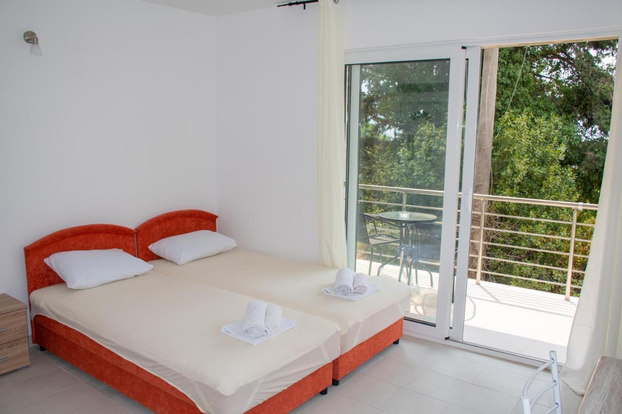 Bay Leaf Apartments Котор Екстер'єр фото