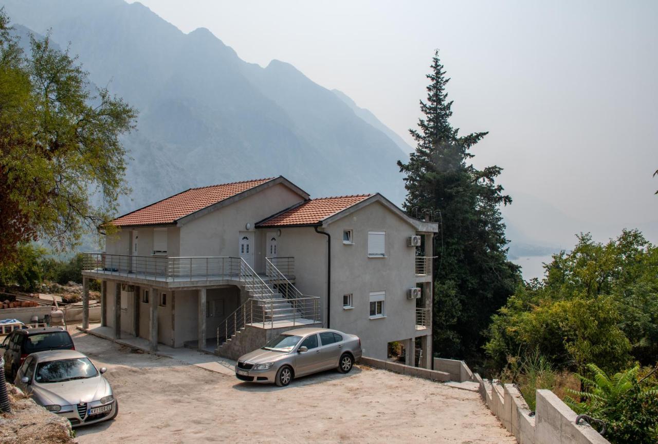 Bay Leaf Apartments Котор Екстер'єр фото